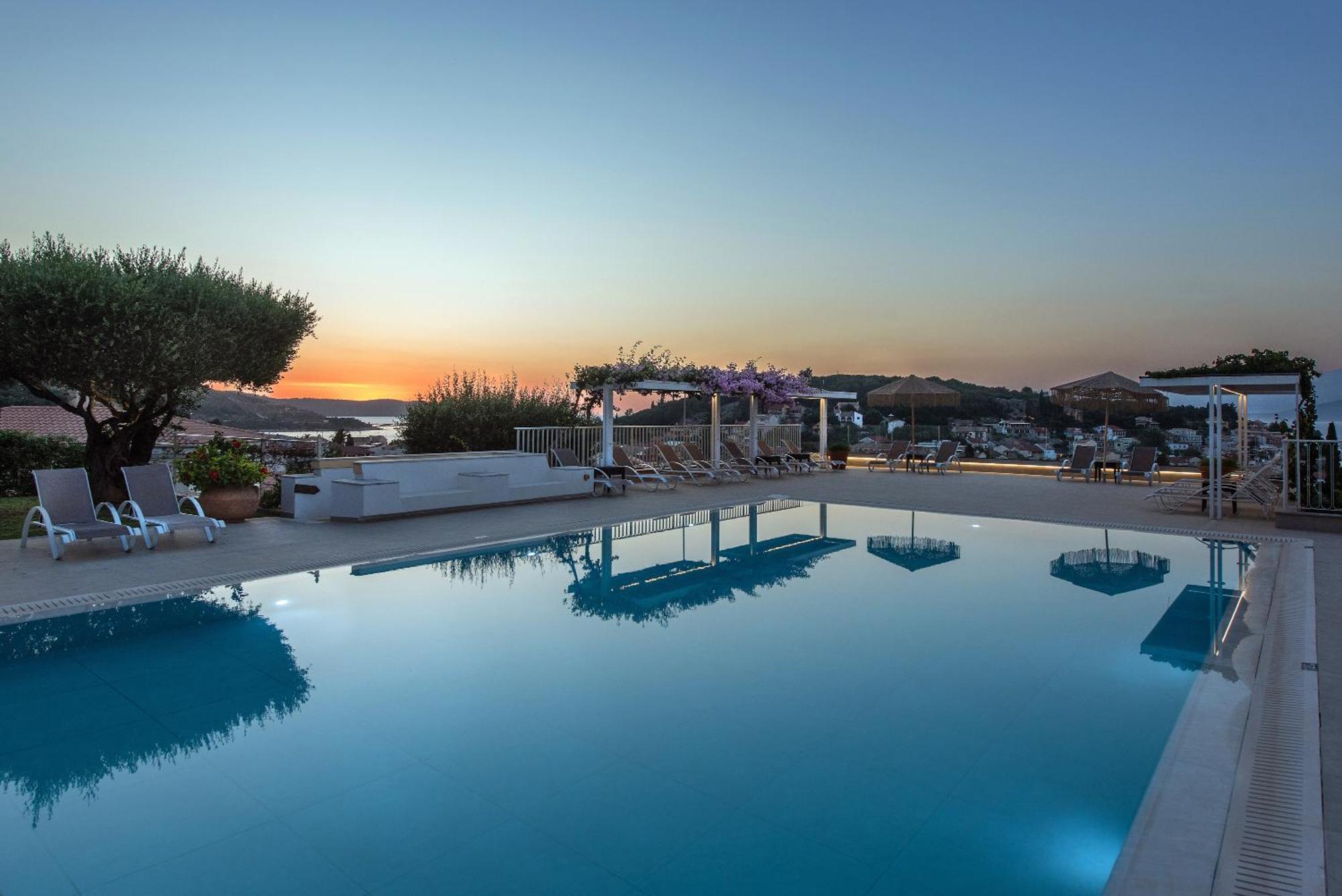 Hill Lofos Hotel Kassiopi Exterior photo