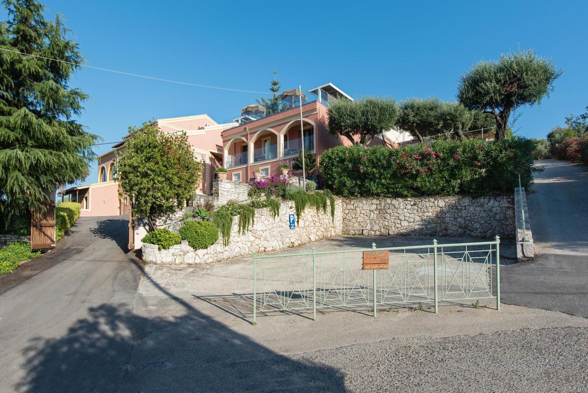 Hill Lofos Hotel Kassiopi Exterior photo