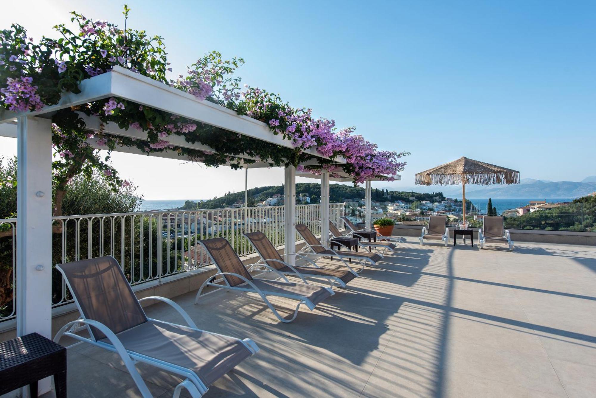 Hill Lofos Hotel Kassiopi Exterior photo